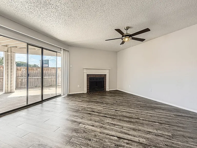 Rise Spring Pointe — Photo 163