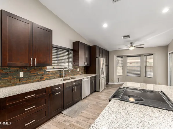 7609 W Yucca Street, Peoria, AZ 85345