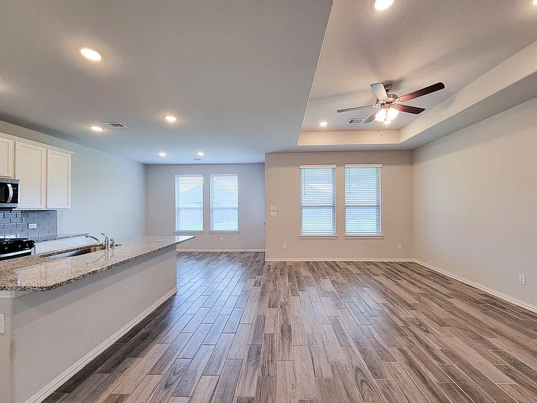 31419 Horseshoe Meadow Bnd — Photo 12