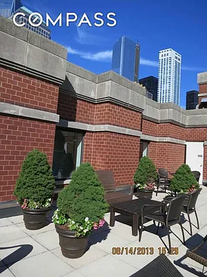 Rented by Compass | media 29