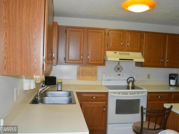 4th image of 7208 Plantation Forest Dr