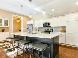 38 Dartmouth Ave, Needham, MA 02494