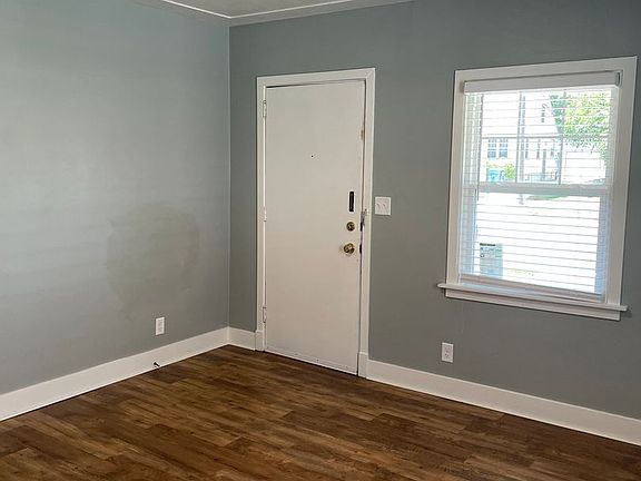 2nd image of 600 S Western Ave #4112AA13