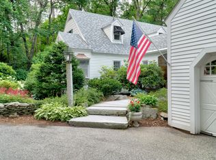 132 Arah St, Manchester, NH 03104