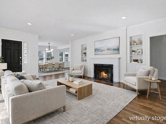 4th image of 501 Young St
