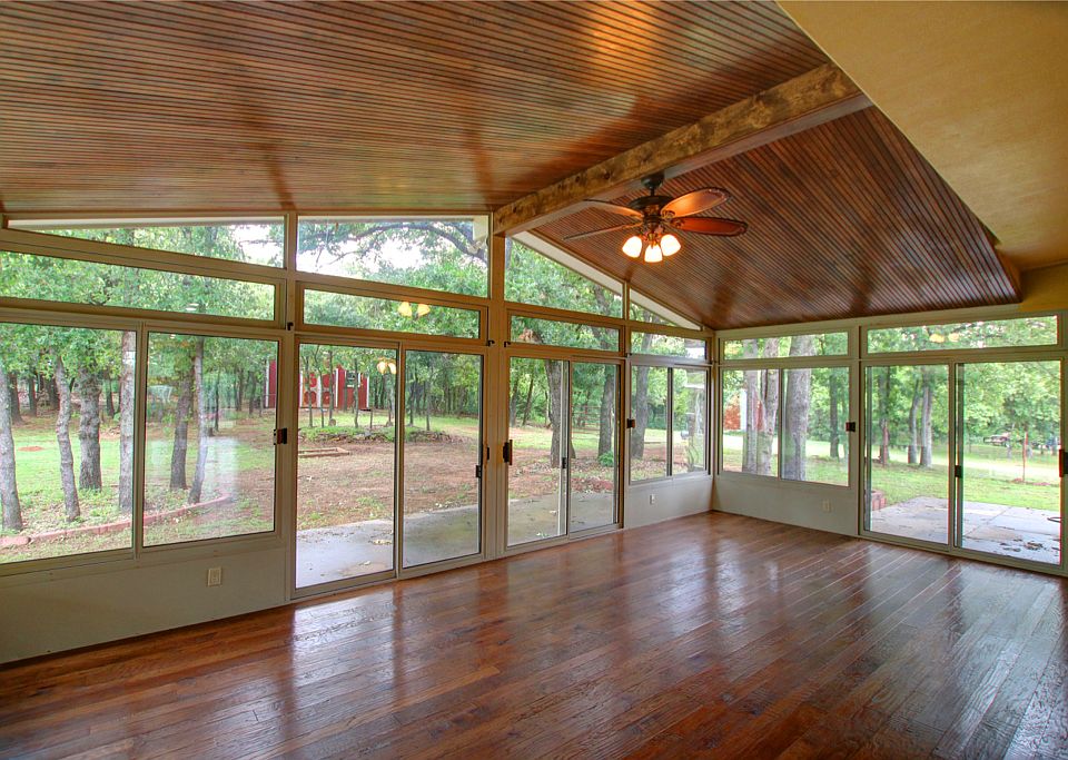 Beadboard Ceilings!