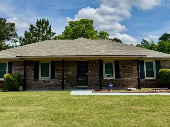 5746 Lexington Dr, Columbus, GA 31907