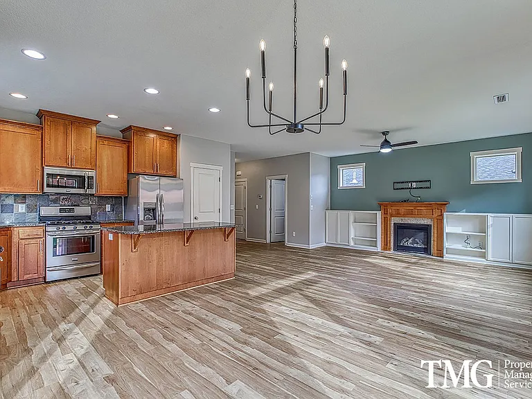 6705 NE 53rd Pl — Photo 5