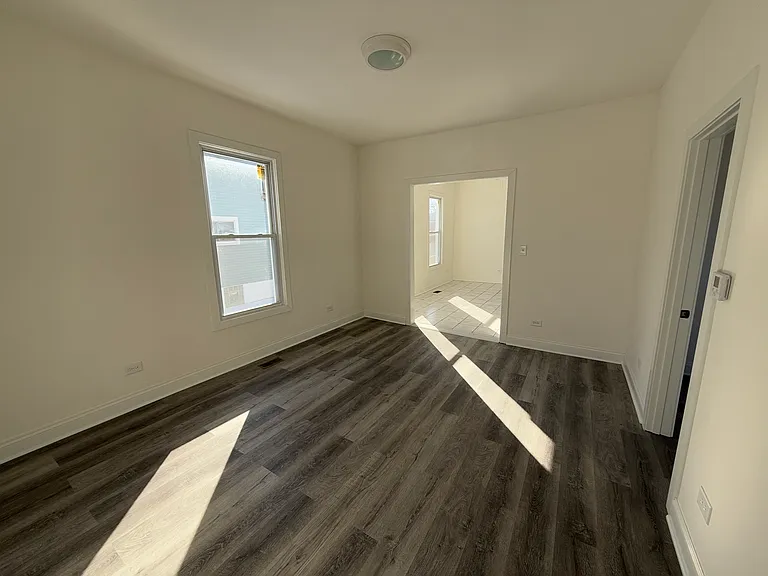 110 N 17th Ave #1 — Photo 3