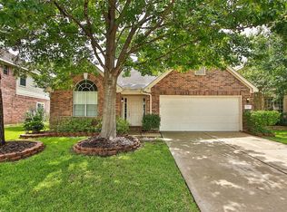 9203 Willow Crossing Dr, Houston, TX 77064