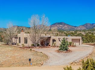 19 Puerto Rd, Santa Fe, NM 87508