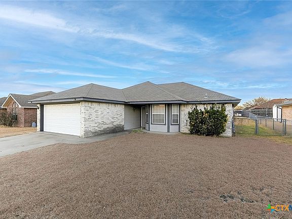 2nd image of 3607 Levy Ln