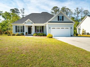 5117 Chalk St, Morehead City, NC 28557