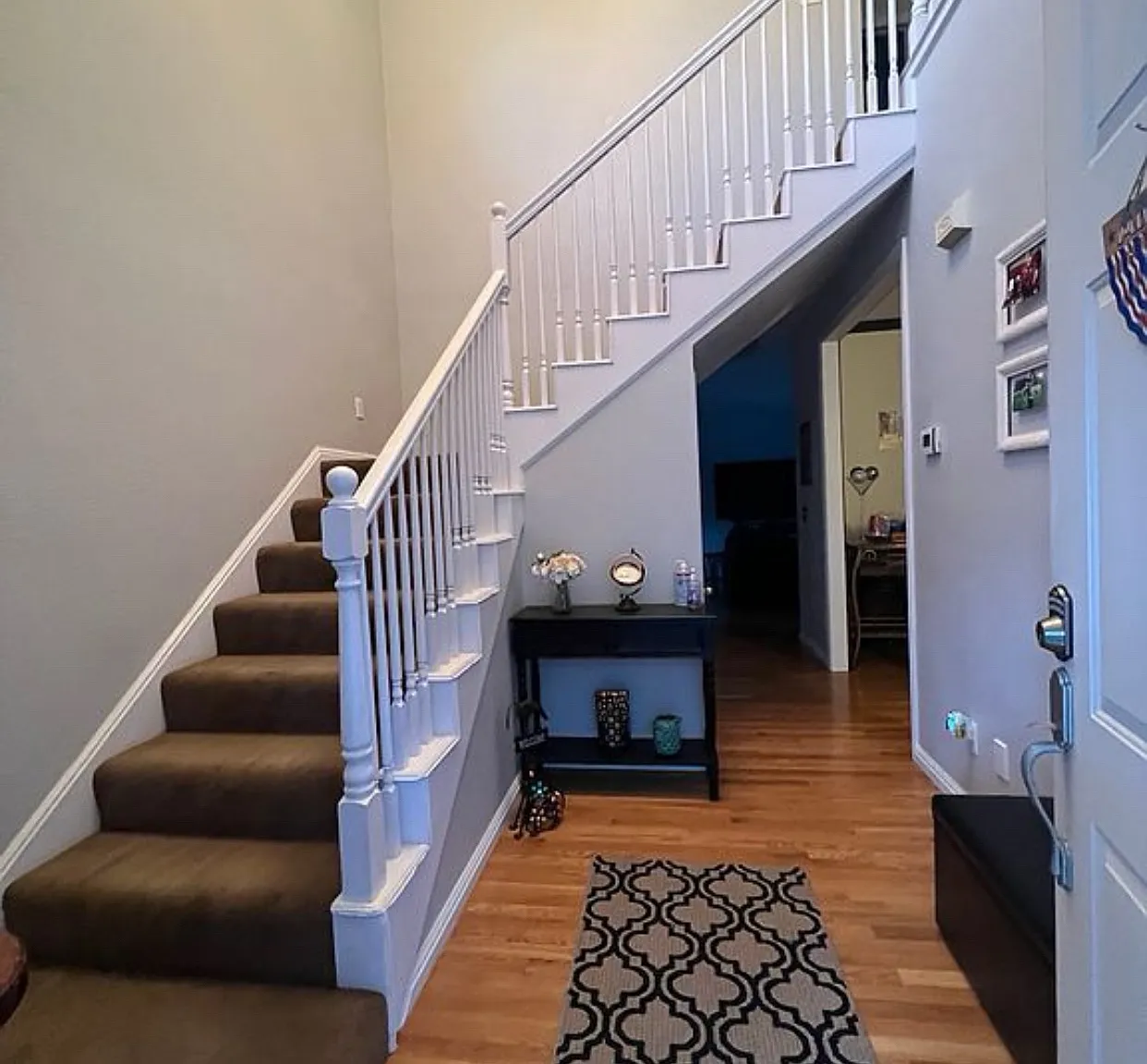 319 Mountain St — Photo 4