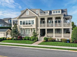 105 35th St, Avalon, NJ 08202
