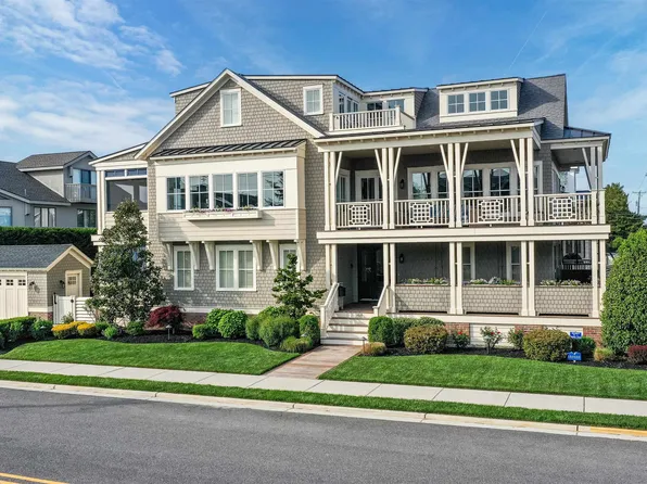 105 35th St, Avalon, NJ 08202