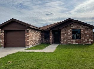 909 Alexandria Ave, Mercedes, TX 78570