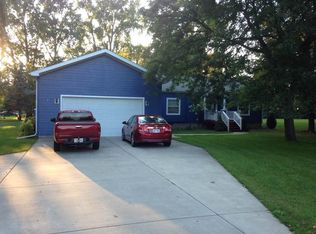 1115 Park Ave, Oconto, WI 54153