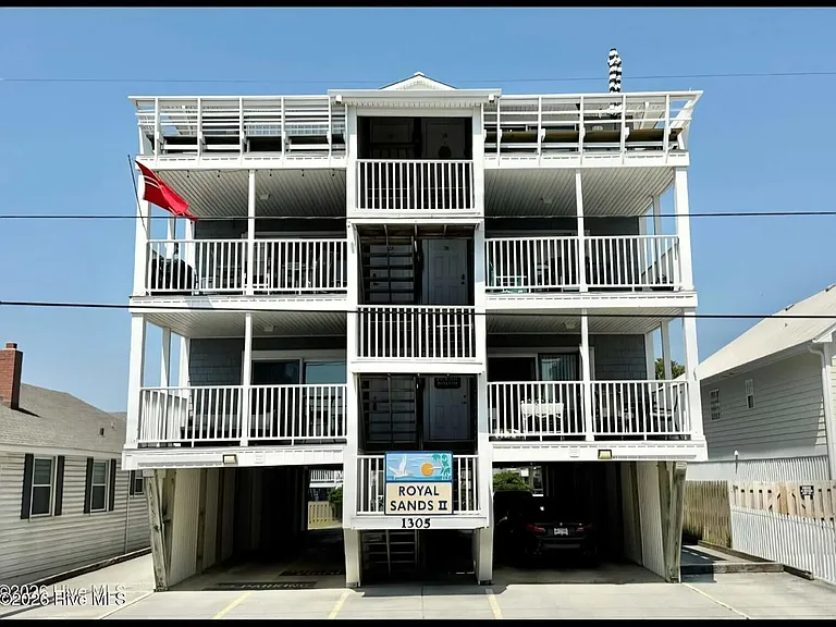 1305 Carolina Beach Ave N #3B — Photo 6
