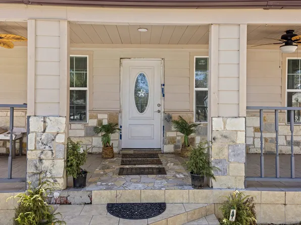 811 Ward St, Marlin, TX 76661