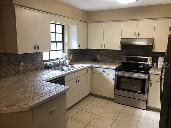 5th image of 1768 Whipple Dr