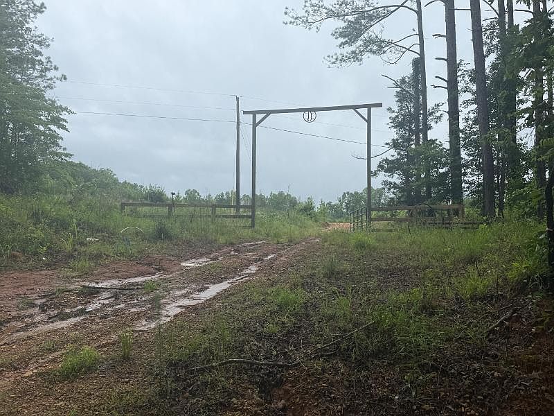 1st image of Barrett Rd