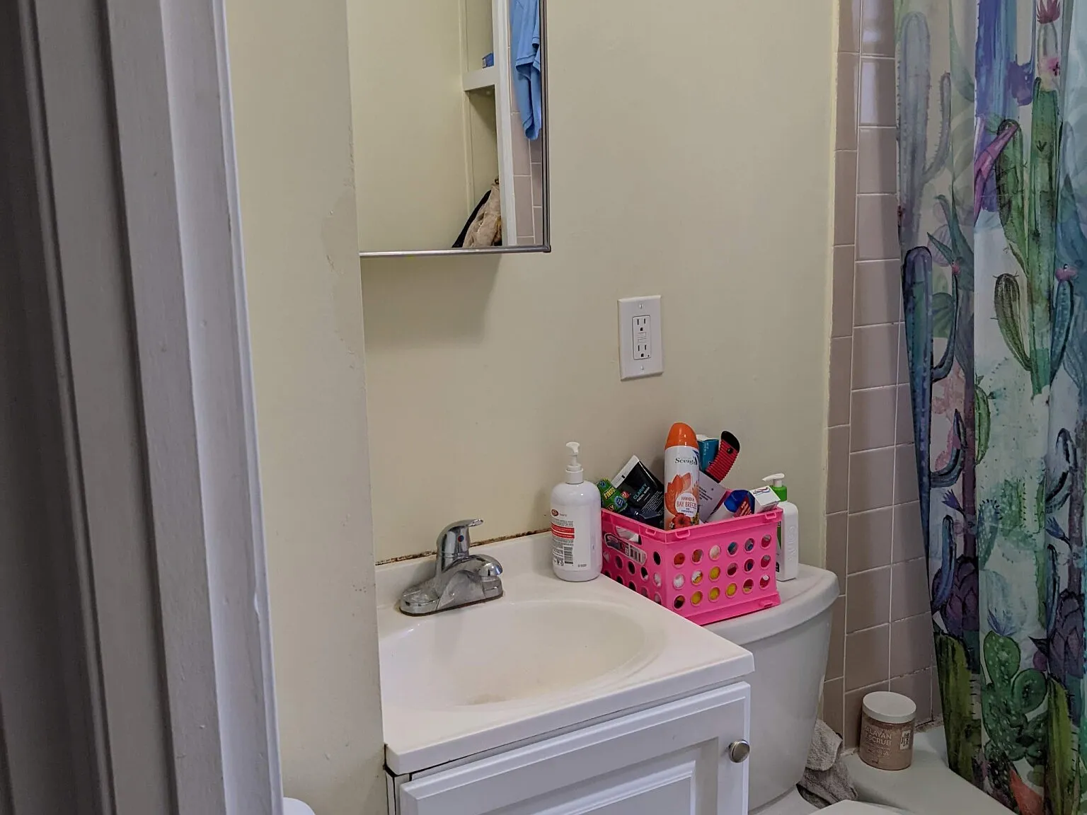 1 bed, 800 sqft, $2,395 — Photo 2
