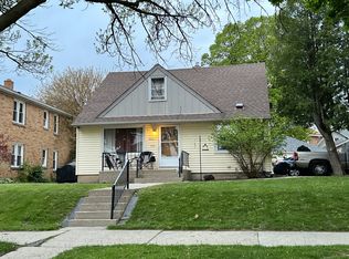 2901 S 38th St, Milwaukee, WI 53215