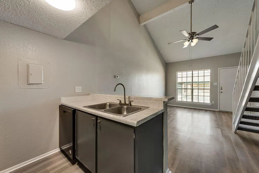 1 bed, 510 sqft, $1,095 — Photo 4