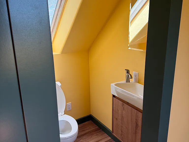 1615 Oregon St #1 — Photo 7