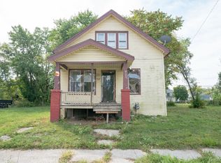 7169 Holmes St, Detroit, MI 48210