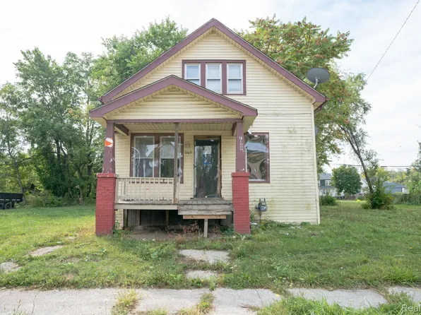 7169 Holmes St, Detroit, MI 48210