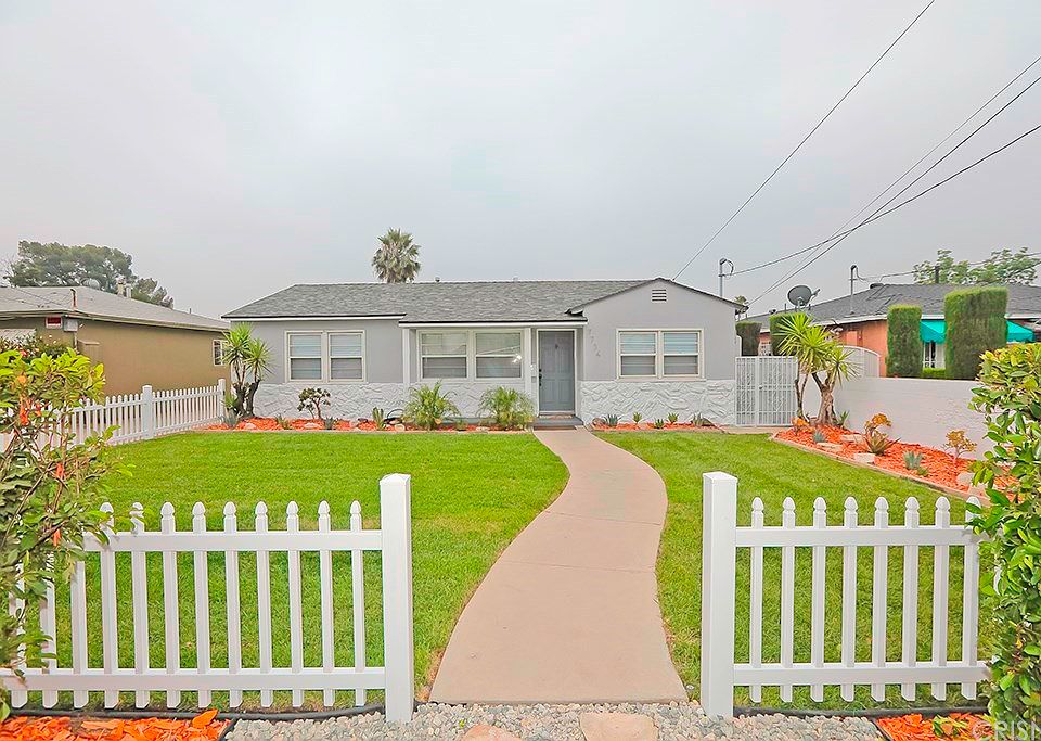 1st image of 7734 Agnes Ave