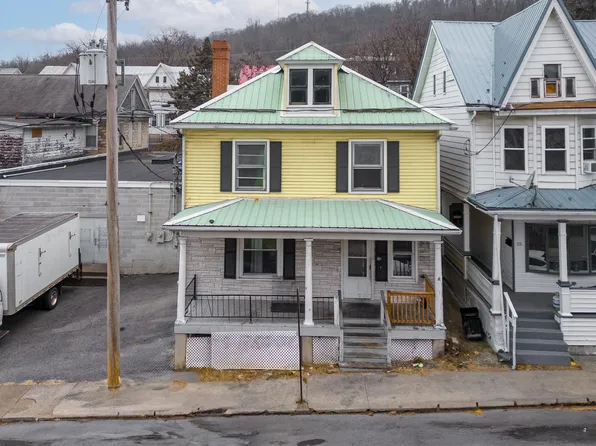 11 Central Ave, Lewistown, PA 17044