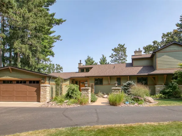 4669 North Shore Drive, Eau Claire, WI 54703