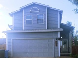 933 Square Dance Ln, Fountain, CO 80817