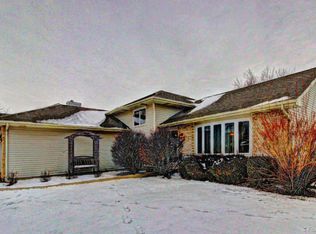 13728 S Quail Run Dr, Plainfield, IL