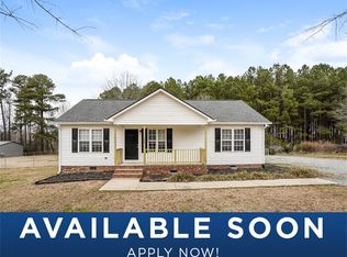 128 Forest Ridge Dr, Willow Spring, NC 27592