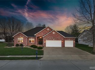 3352 Garvey Ln, Edwardsville, IL