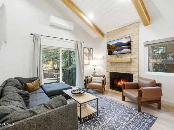 2025 Canyons Resort Dr APT P8, Park City, UT 84098