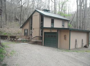 596 Brandy Ln, Franklin, NC 28734