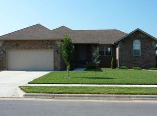 2808 W Cover Dr, Ozark, MO 65721