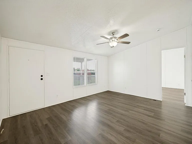 4654 Old Howard Rd — Photo 6