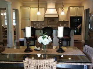 2634 Waters Edge Dr, Gainesville, GA