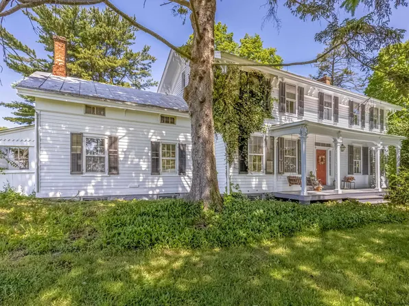 47 Putt Corners, New Paltz, NY 12561