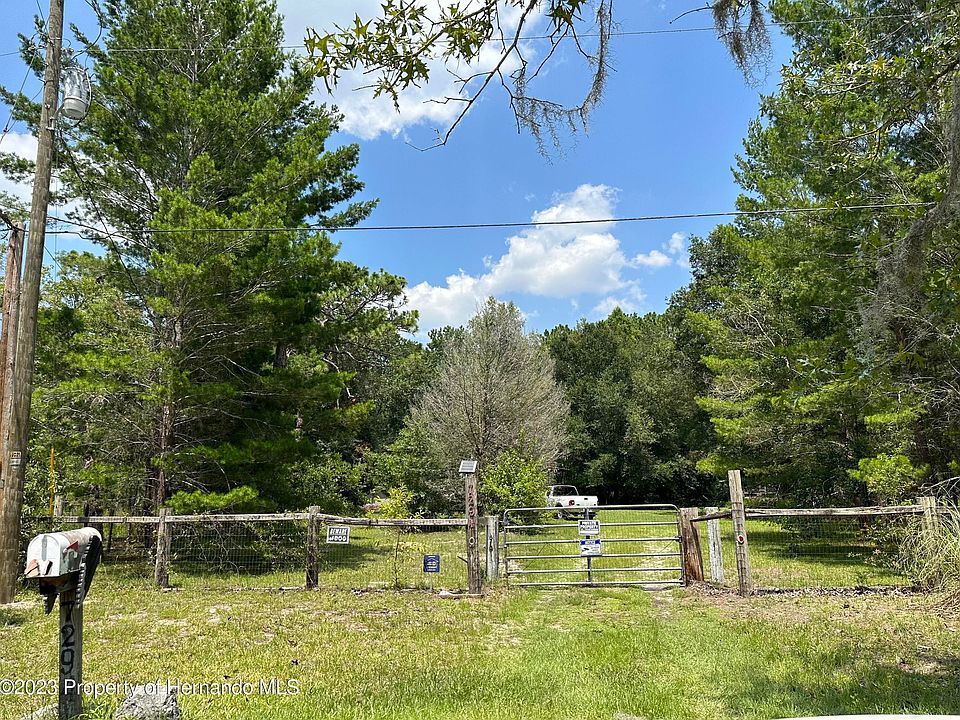 1st image of 7294 W Vineyard Dr