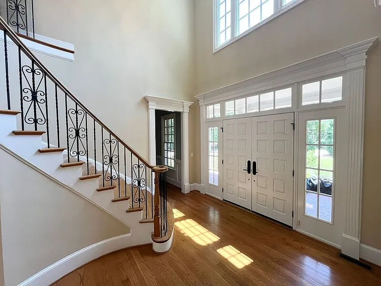 1205 Enderbury Dr — Photo 8