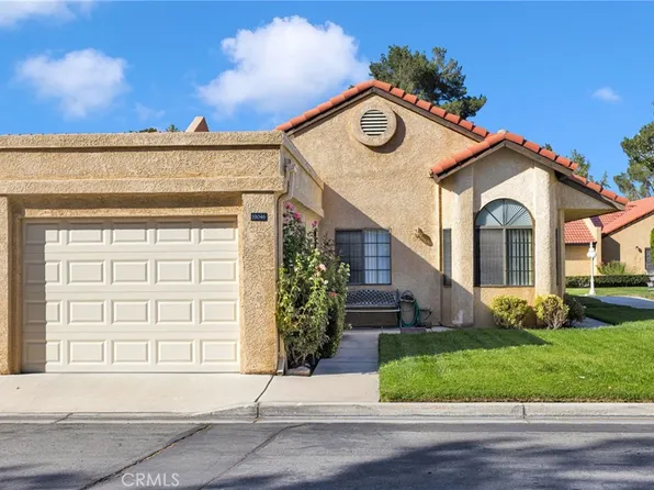 19046 Cedar Dr, Apple Valley, CA 92308