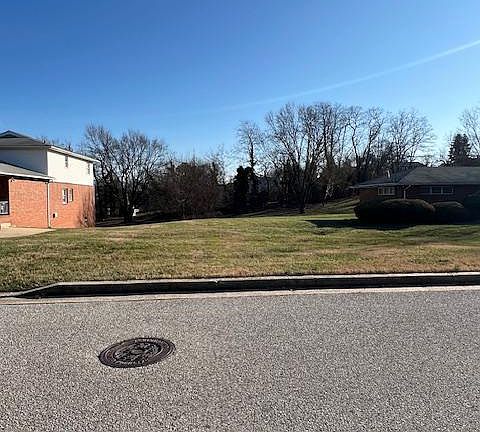 3rd image of Cummings Ave