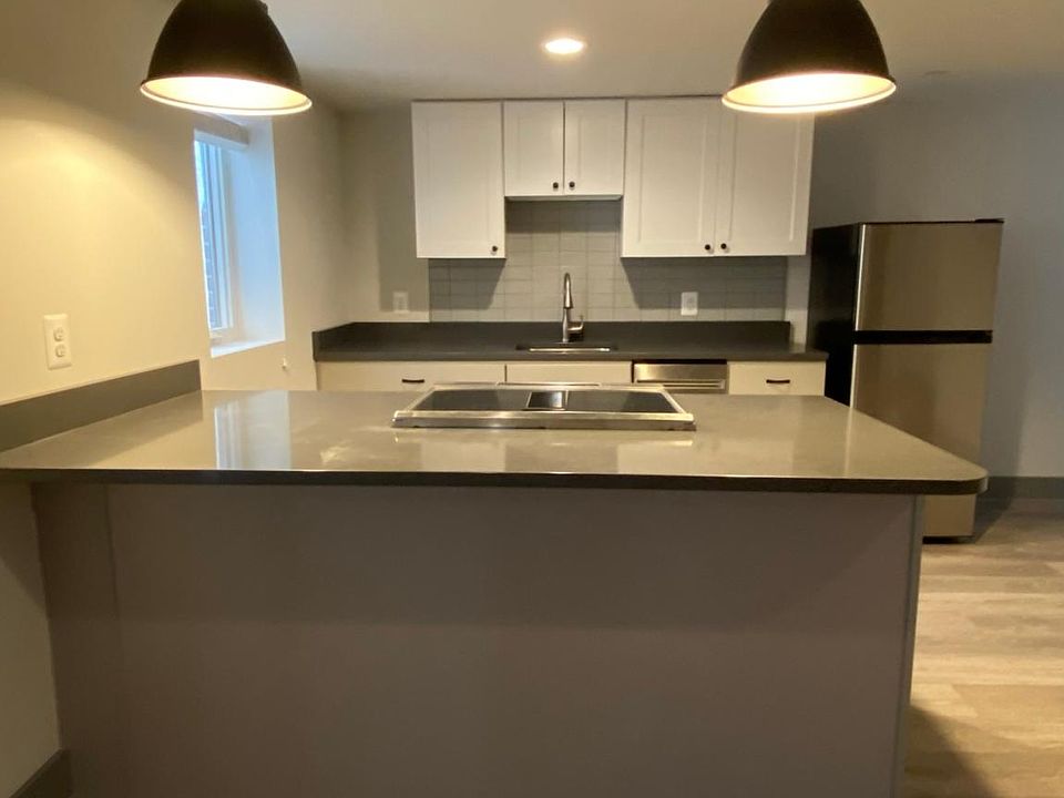 Apartment #5 -- Kitchen